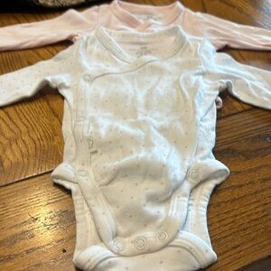 New w/o tags. newborn baby girls onesies